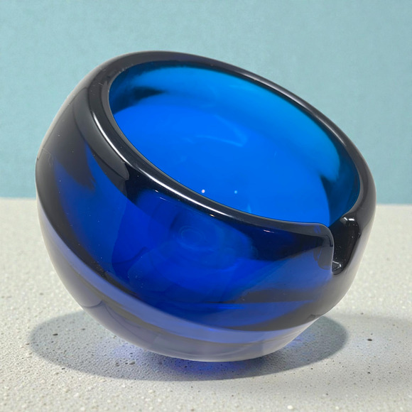 Vintage Viking Glass Blue Bluenique Orb Ashtray 4 3/4" Mid Century Modern MCM - Picture 3 of 8